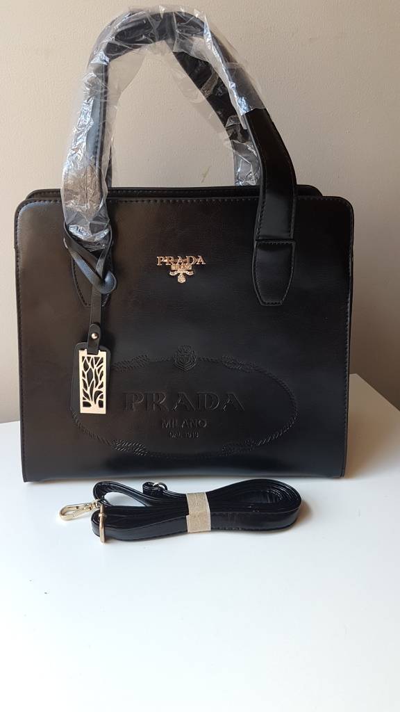 prada 1913 milano